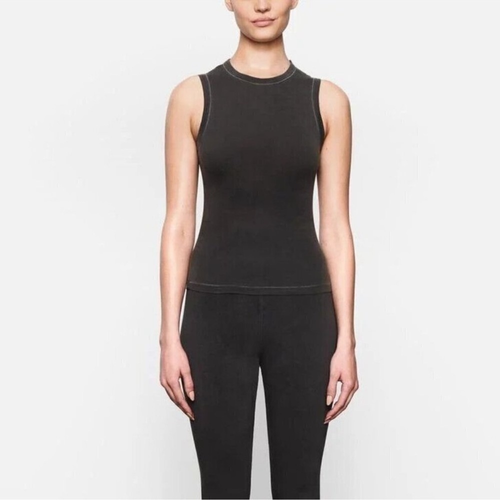 SKIMS (G1) Women's Outdoor Crew Neck Tank Top Size 3X Ash